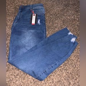 Never worn, with tags jeans!